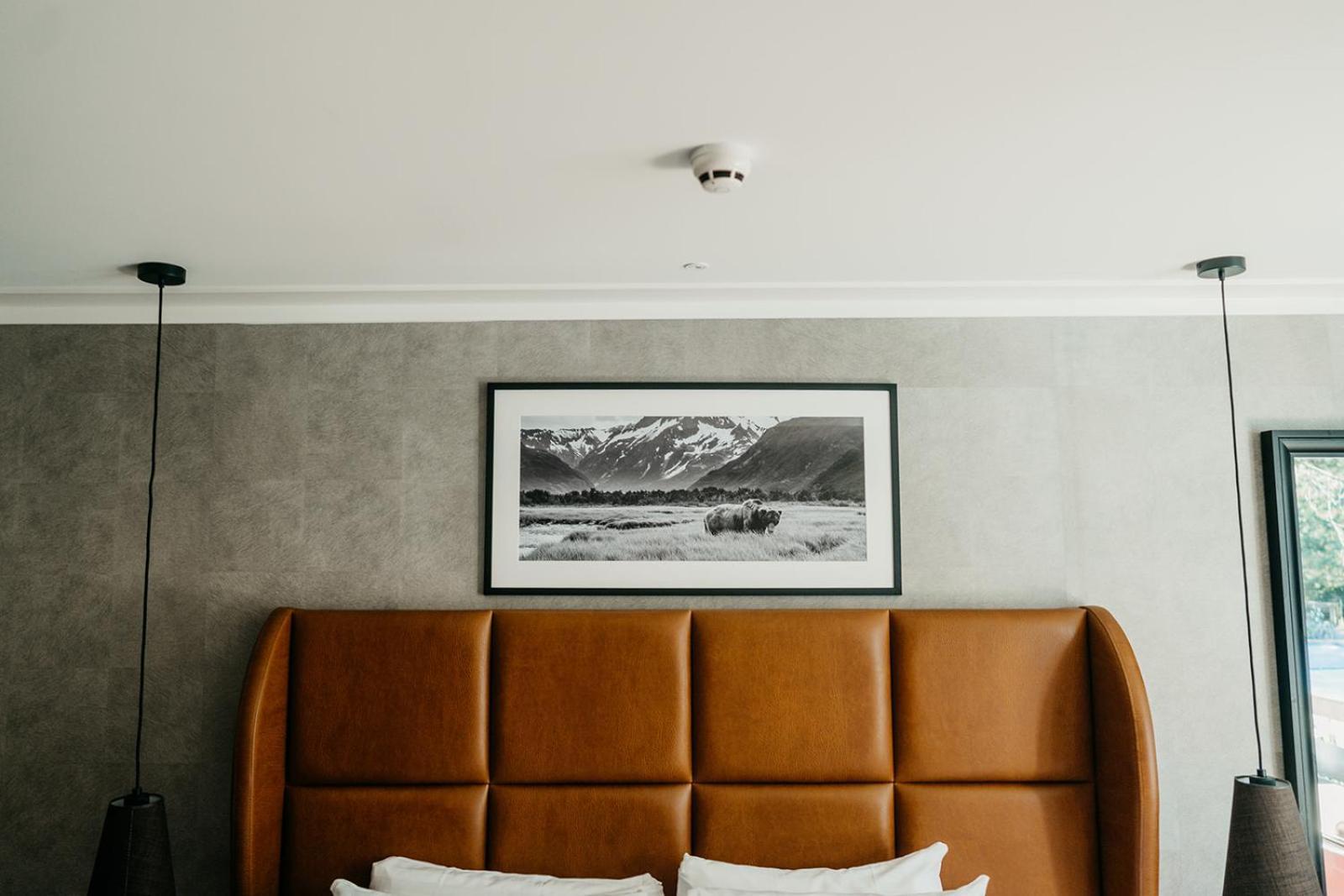 Badhotel Рокание Екстериор снимка